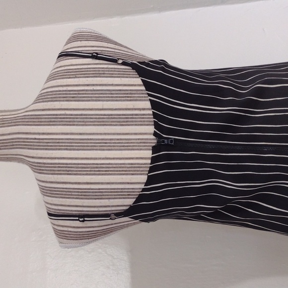 Alice & Olivia Black Striped Spaghetti Strap Midi Dress Size 0 - Picture 10 of 15